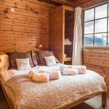 Mitoyen Traditionnel - 6 Chambres, Proche Pistes Et Centre - La Tania, Courchevel - Fr-1-513-61 Chalet *